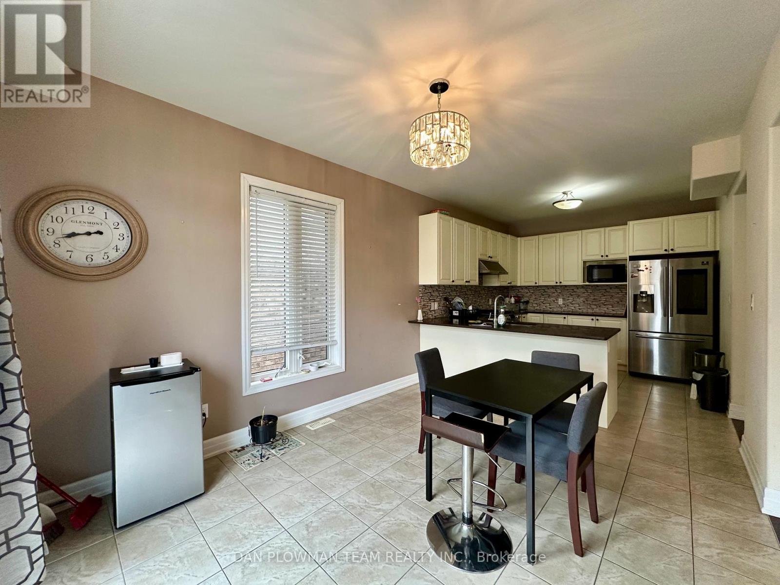 1845 Silverstone Crescent, Oshawa, Ontario  L1K 3B7 - Photo 13 - E13074834
