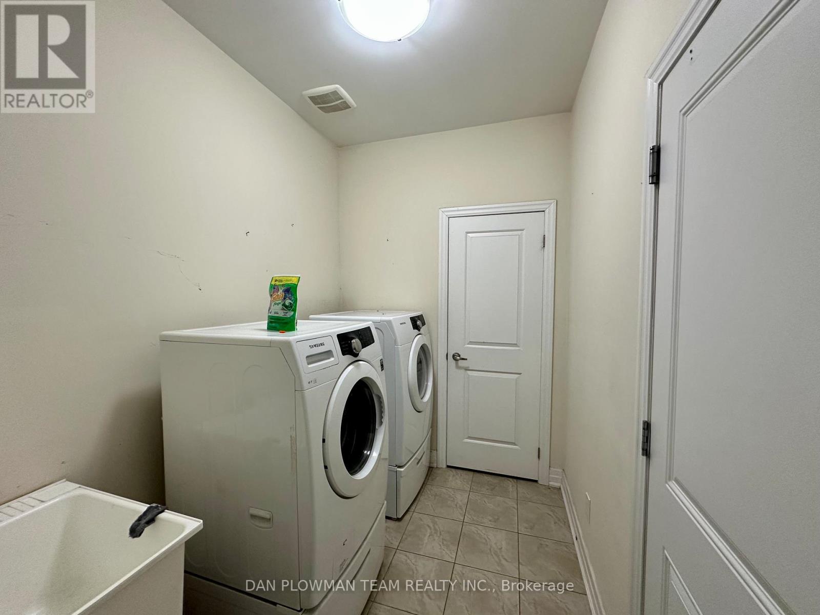 1845 Silverstone Crescent, Oshawa, Ontario  L1K 3B7 - Photo 19 - E13074834
