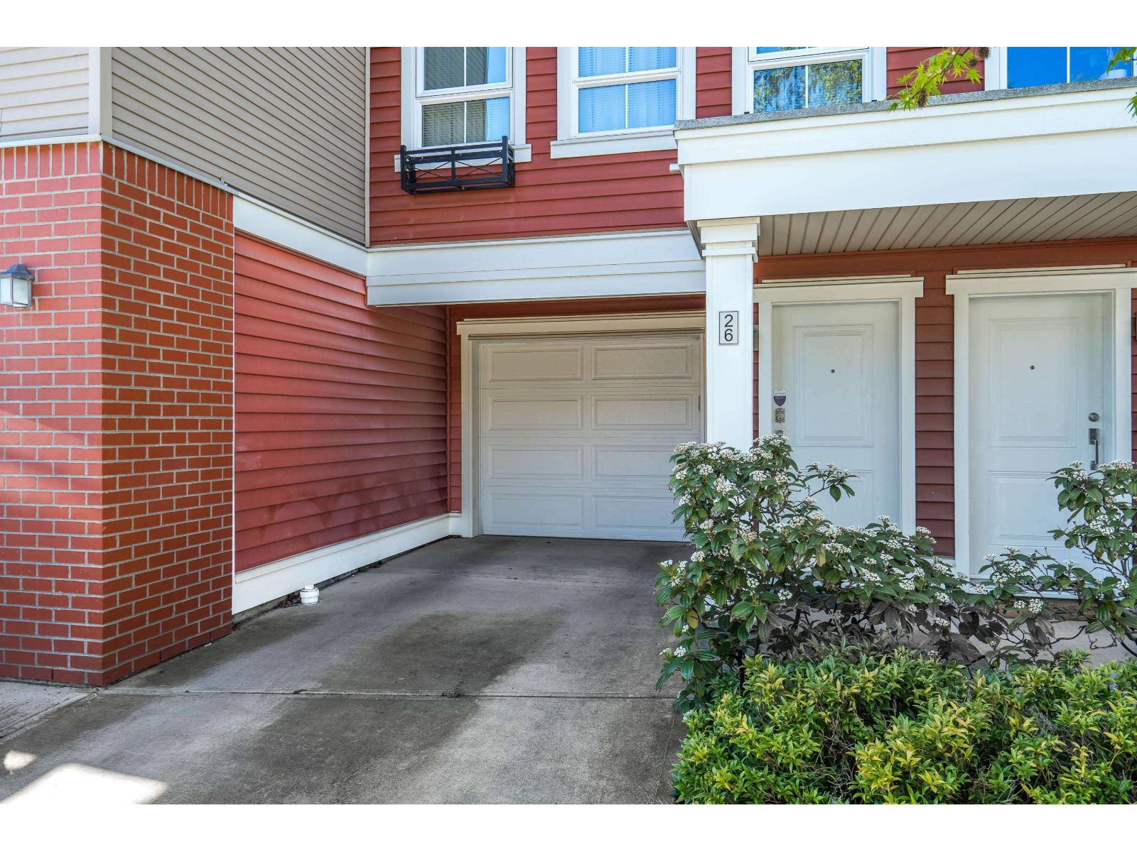 26 19505 68a Avenue, Surrey, British Columbia  V4N 6K3 - Photo 2 - R3116677