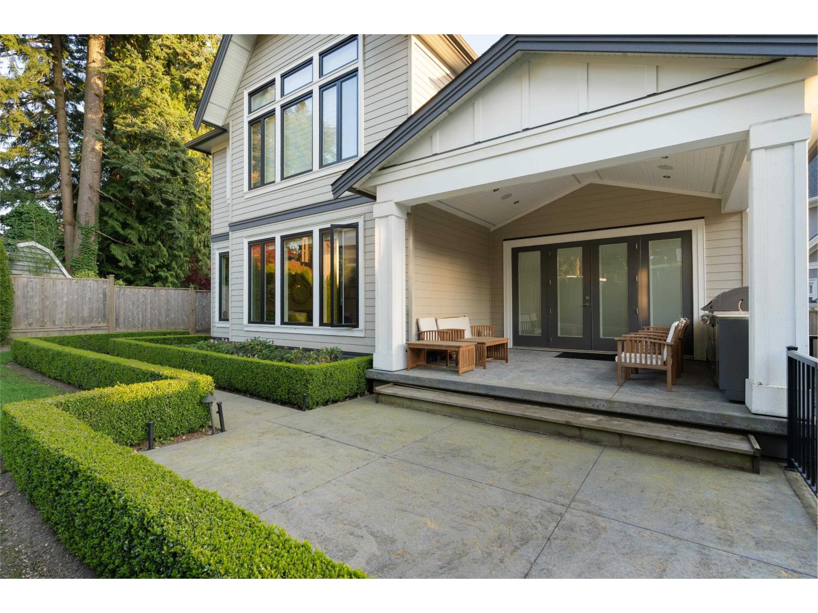 13183 19a Avenue, Surrey, British Columbia  V4A 9M9 - Photo 2 - R3119534