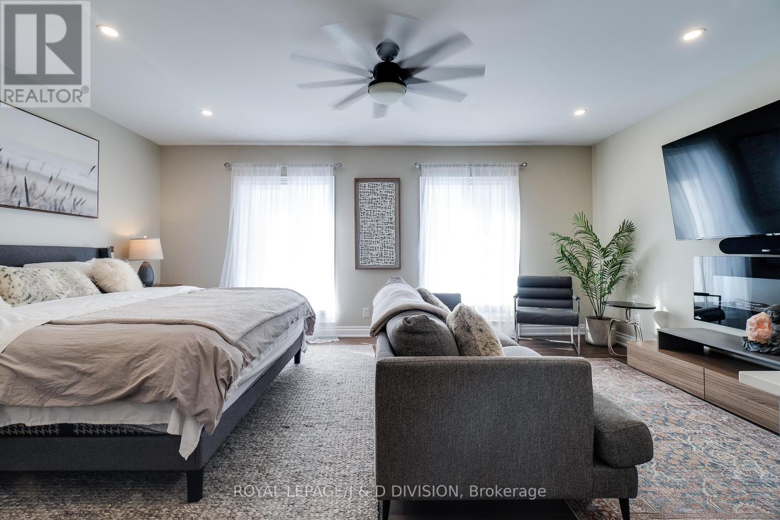 365 Lynn Place, Oakville, Ontario  L6H 2C5 - Photo 24 - W12892130
