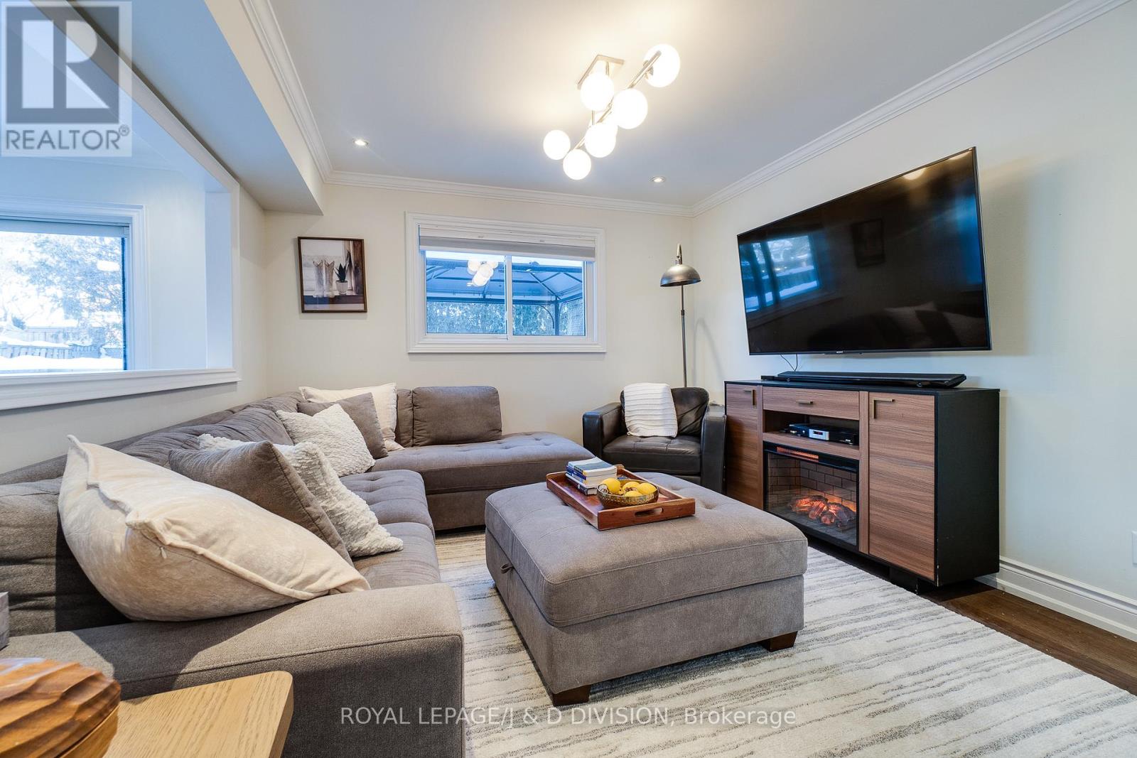 365 Lynn Place, Oakville, Ontario  L6H 2C5 - Photo 16 - W12892130