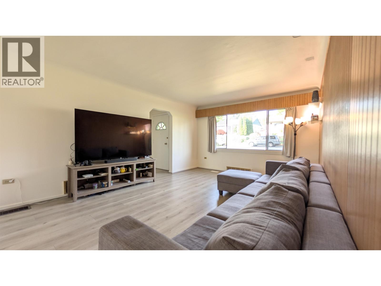 454 Wilson Street, New Westminster, British Columbia  V3L 3R8 - Photo 4 - R3119521