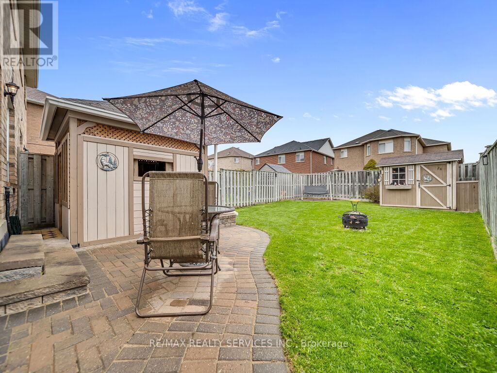 24 Melissa Court, Brampton, Ontario  L6X 4X1 - Photo 26 - W13078812