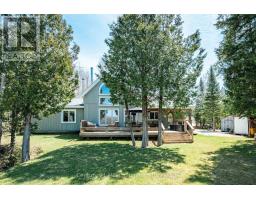 20 COTTAGE COVE ROAD, Northern Bruce Peninsula, Ontario
