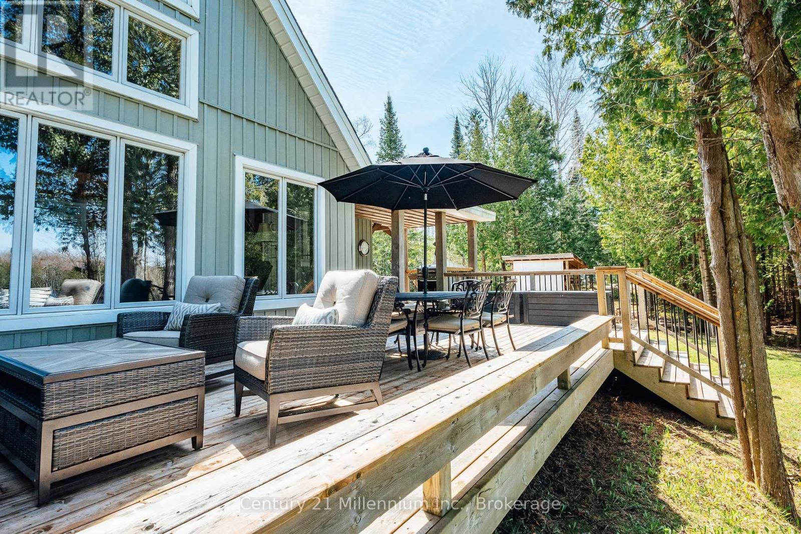 20 Cottage Cove Road, Northern Bruce Peninsula, Ontario  N0H 1W0 - Photo 3 - X12886234