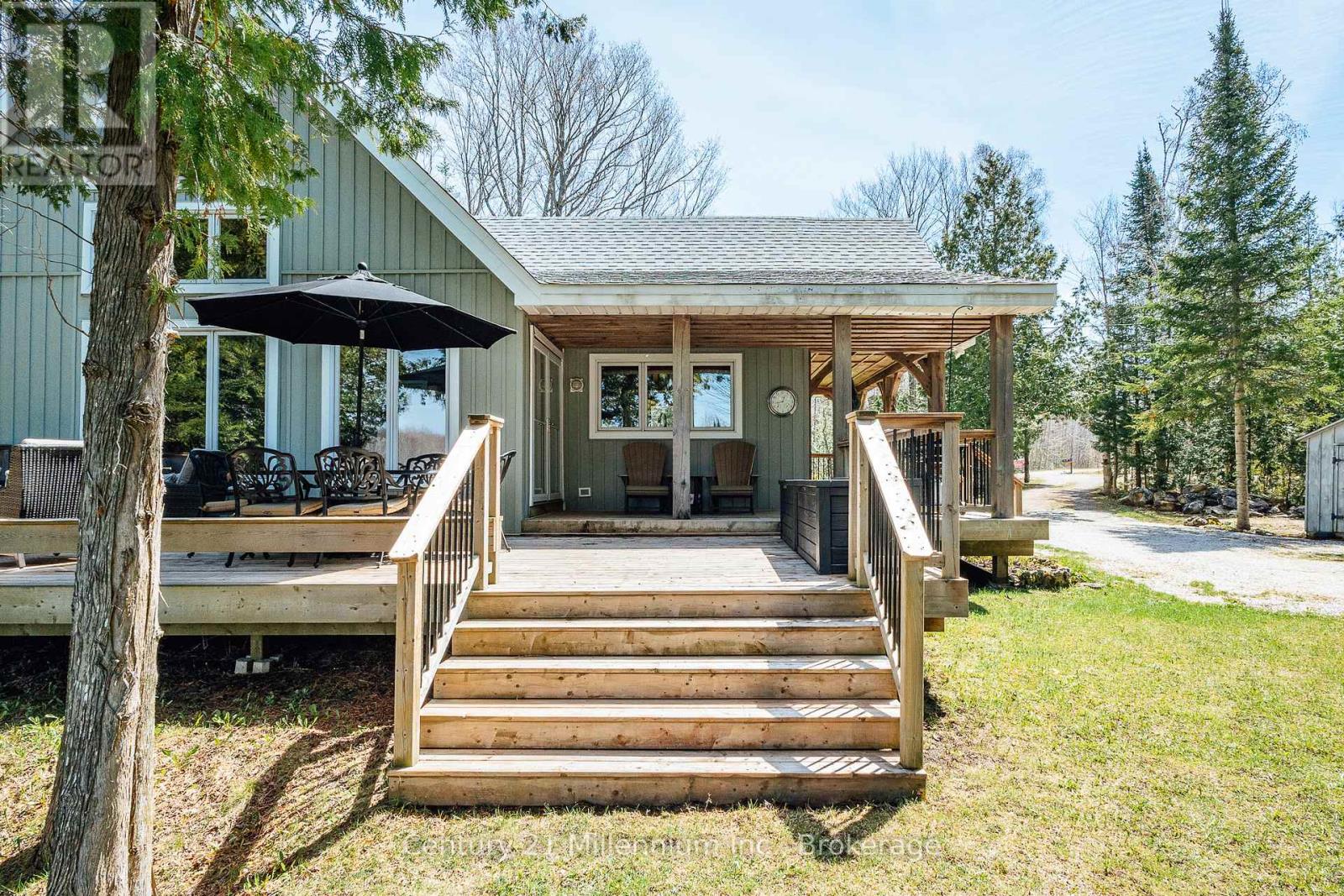20 Cottage Cove Road, Northern Bruce Peninsula, Ontario  N0H 1W0 - Photo 8 - X12886234