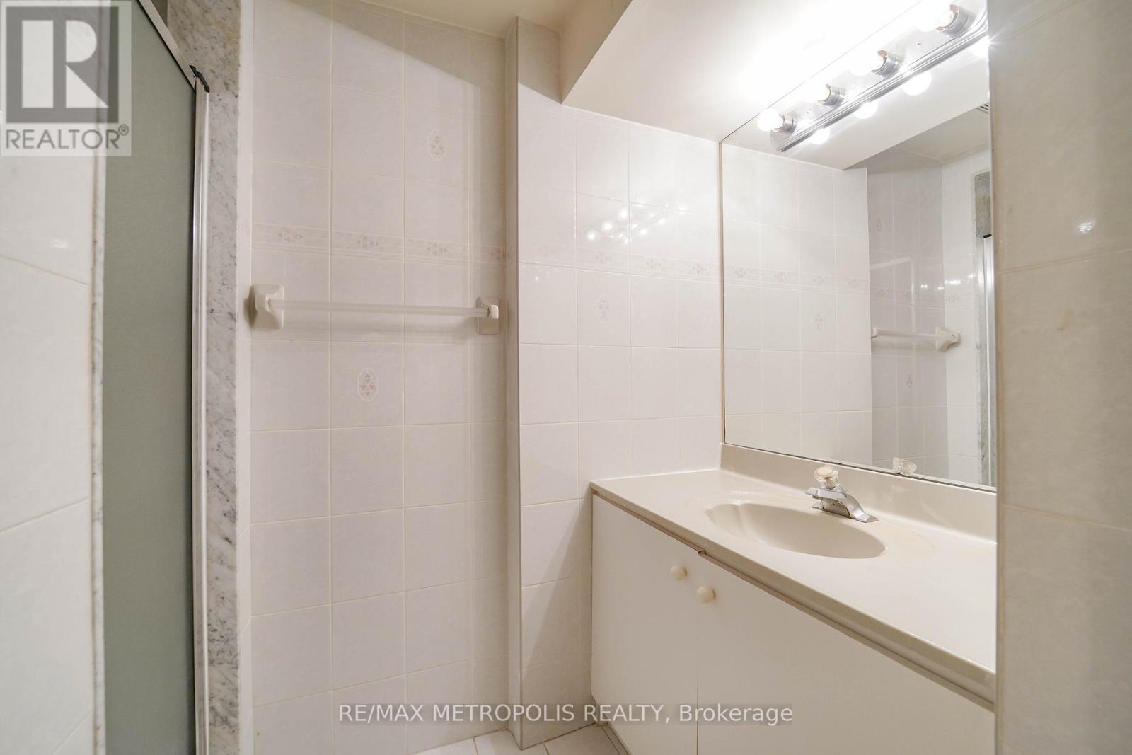 2 Schooner Court, Markham, Ontario  L6C 1R2 - Photo 41 - N13086556