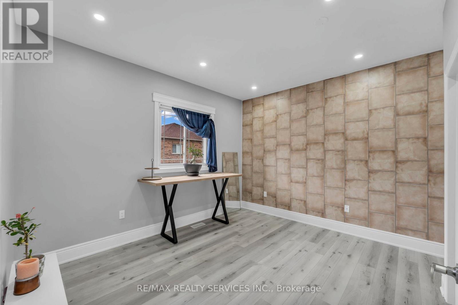 364 Queen Mary Drive, Brampton, Ontario  L7A 3T1 - Photo 14 - W13078488