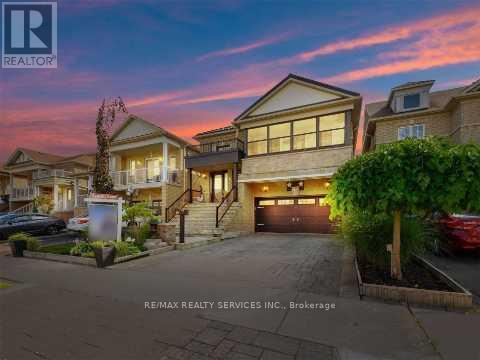 364 Queen Mary Drive, Brampton, Ontario  L7A 3T1 - Photo 2 - W13078488
