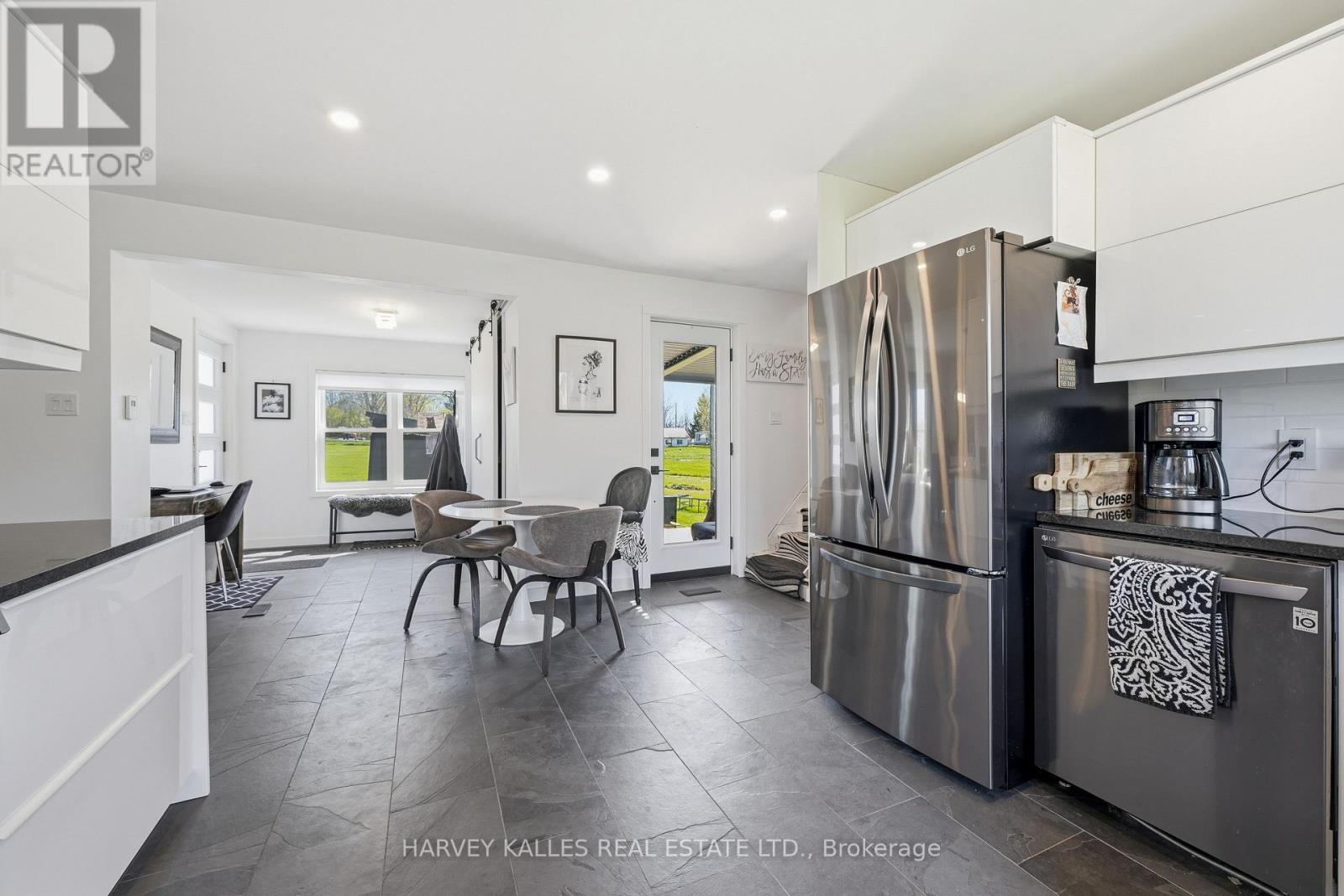 506 County Rd 10 Road, Prince Edward County, Ontario  K0K 2T0 - Photo 13 - X13071250