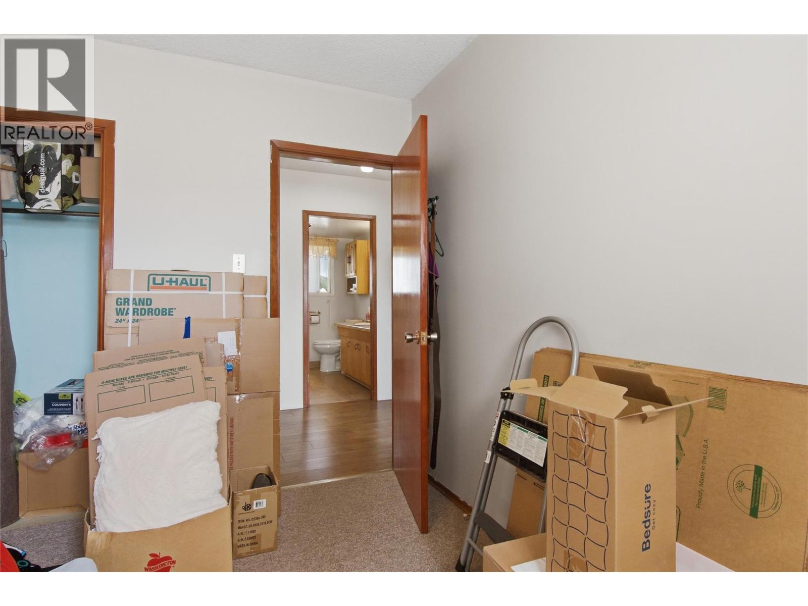 236 Spruce Avenue, Kamloops, British Columbia  V2B 1J1 - Photo 24 - 10386206
