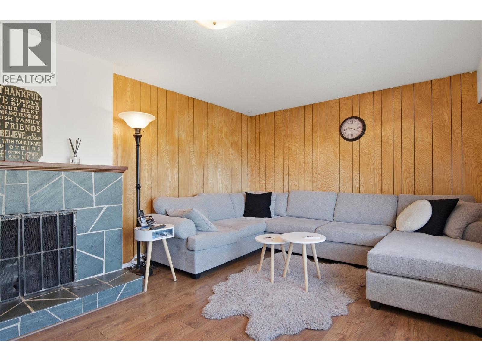 236 Spruce Avenue, Kamloops, British Columbia  V2B 1J1 - Photo 6 - 10386206