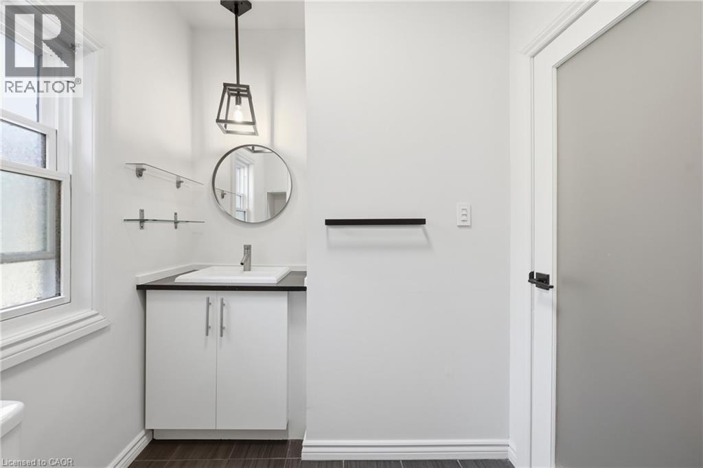 252 King Street W, Hamilton, Ontario  L8P 1A9 - Photo 35 - 40827192