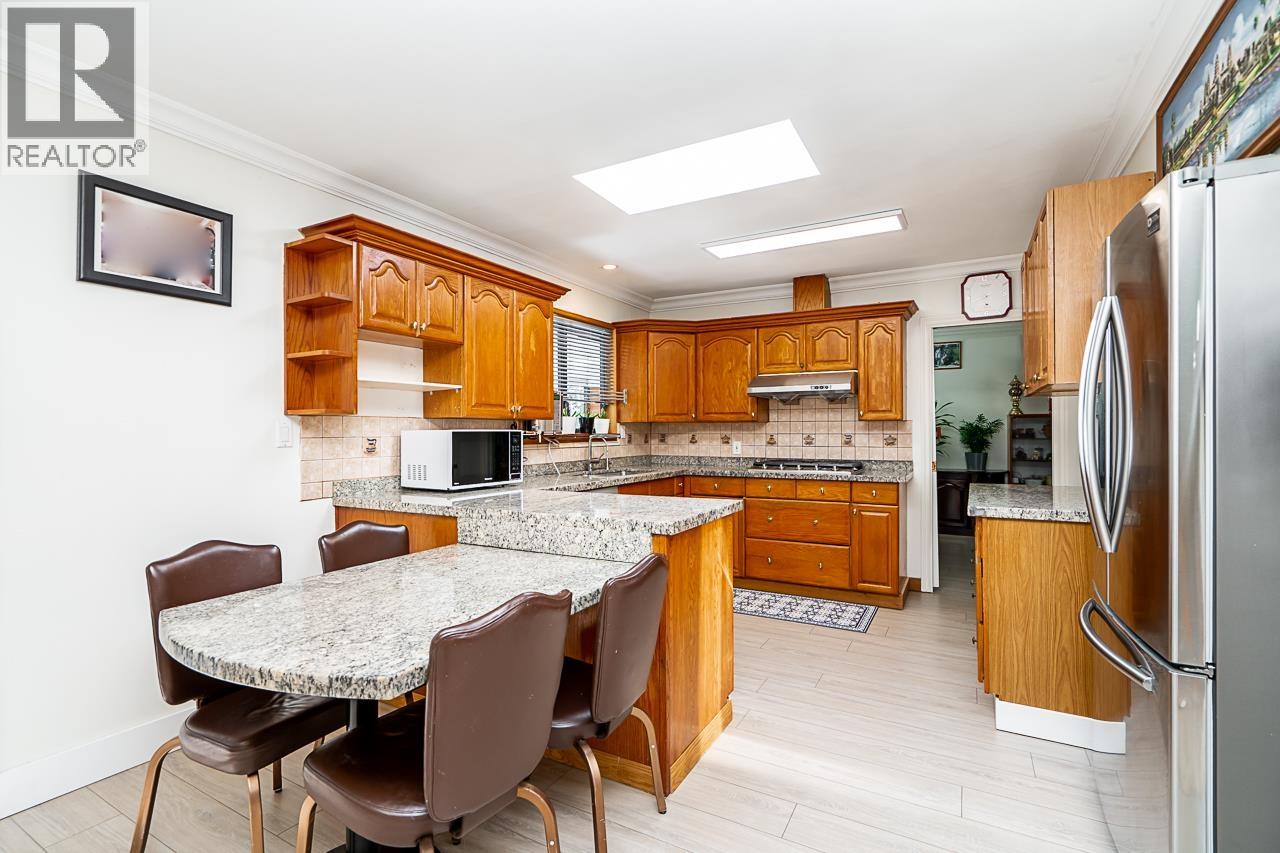 1650 Rochester Avenue, Coquitlam, British Columbia  V3K 2X8 - Photo 12 - R3119598