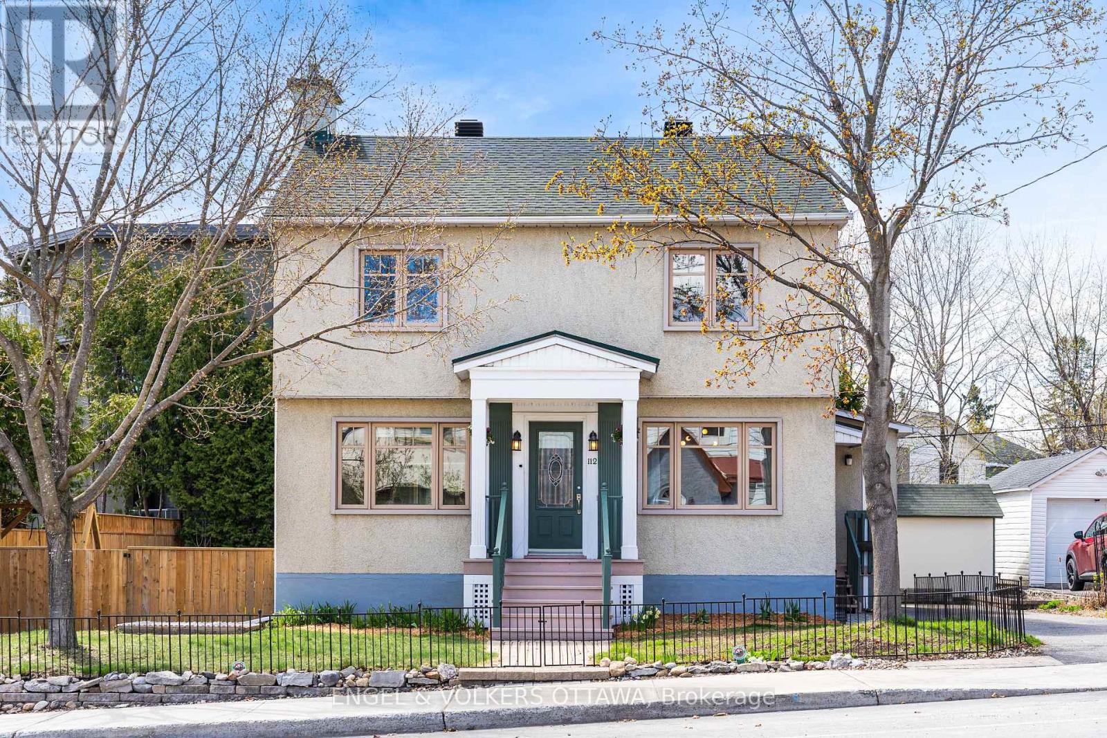 112 Springfield Road, Ottawa, Ontario  K1M 1C6 - Photo 1 - X13086980