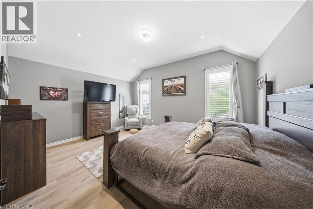 7 Tom Thomson Court, Brantford, Ontario  N3R 7Z6 - Photo 20 - 40827443