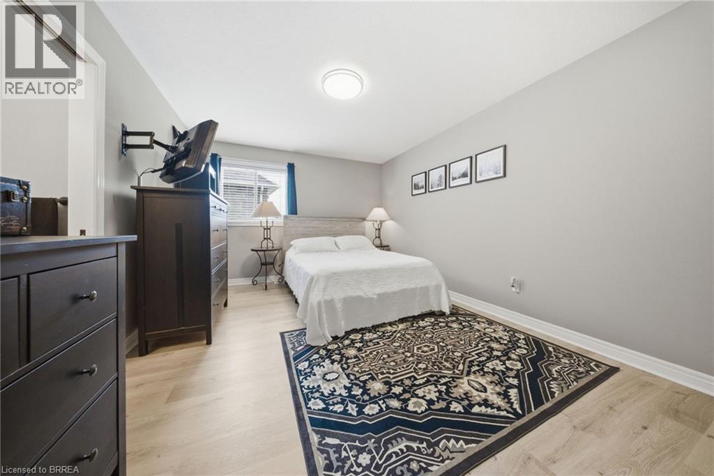 7 Tom Thomson Court, Brantford, Ontario  N3R 7Z6 - Photo 28 - 40827443