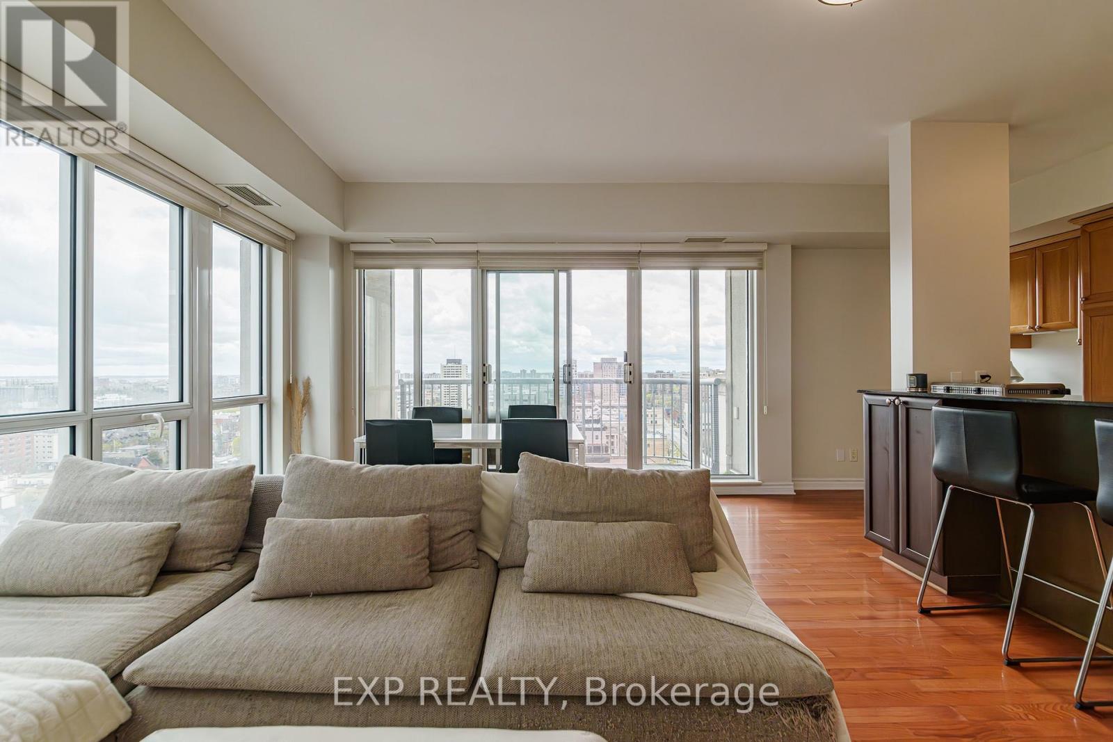 2008 - 200 Rideau Street, Ottawa, Ontario  K1N 5Y1 - Photo 5 - X13086990