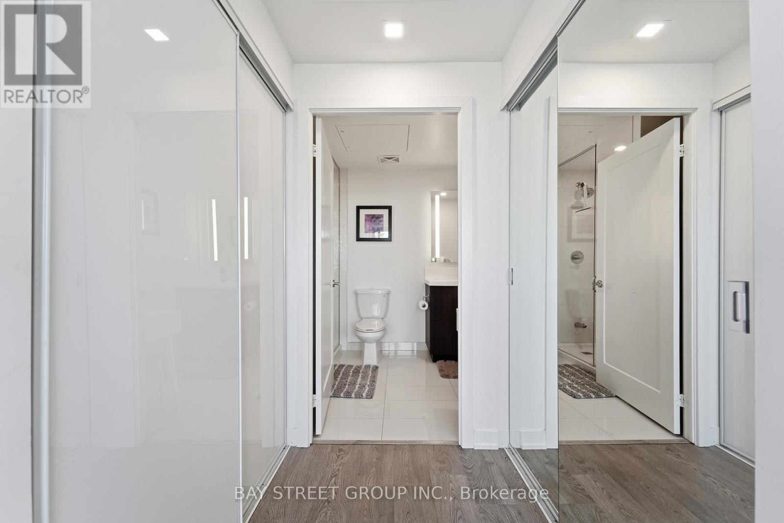 915 - 50 Mccaul Street, Toronto, Ontario  M5T 1V9 - Photo 12 - C13087040