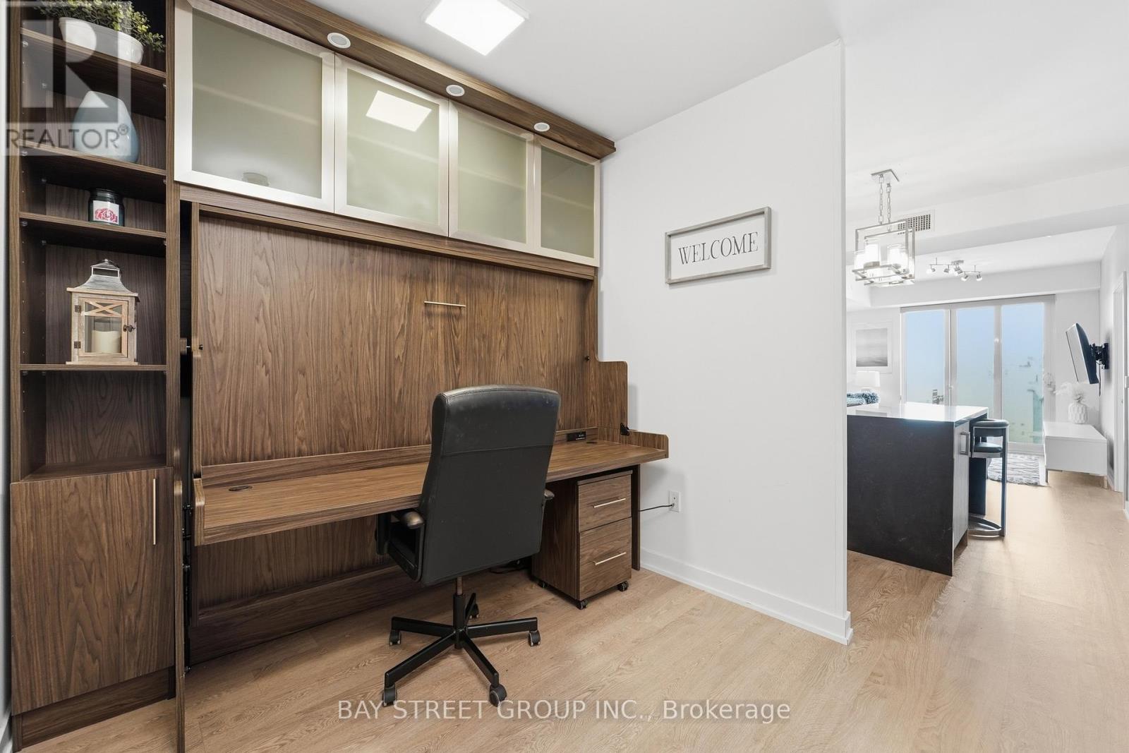 915 - 50 Mccaul Street, Toronto, Ontario  M5T 1V9 - Photo 15 - C13087040