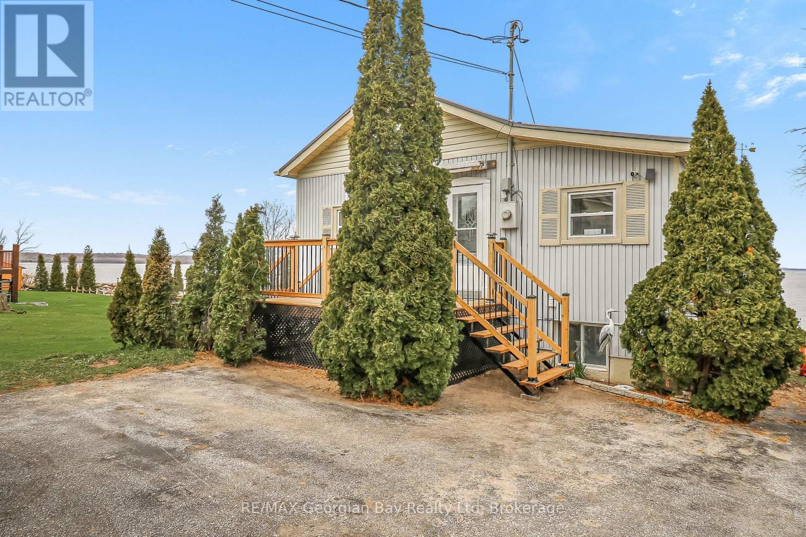 12 Robins Point Road, Tay (Victoria Harbour), Ontario  L0K 2A0 - Photo 5 - S13087020