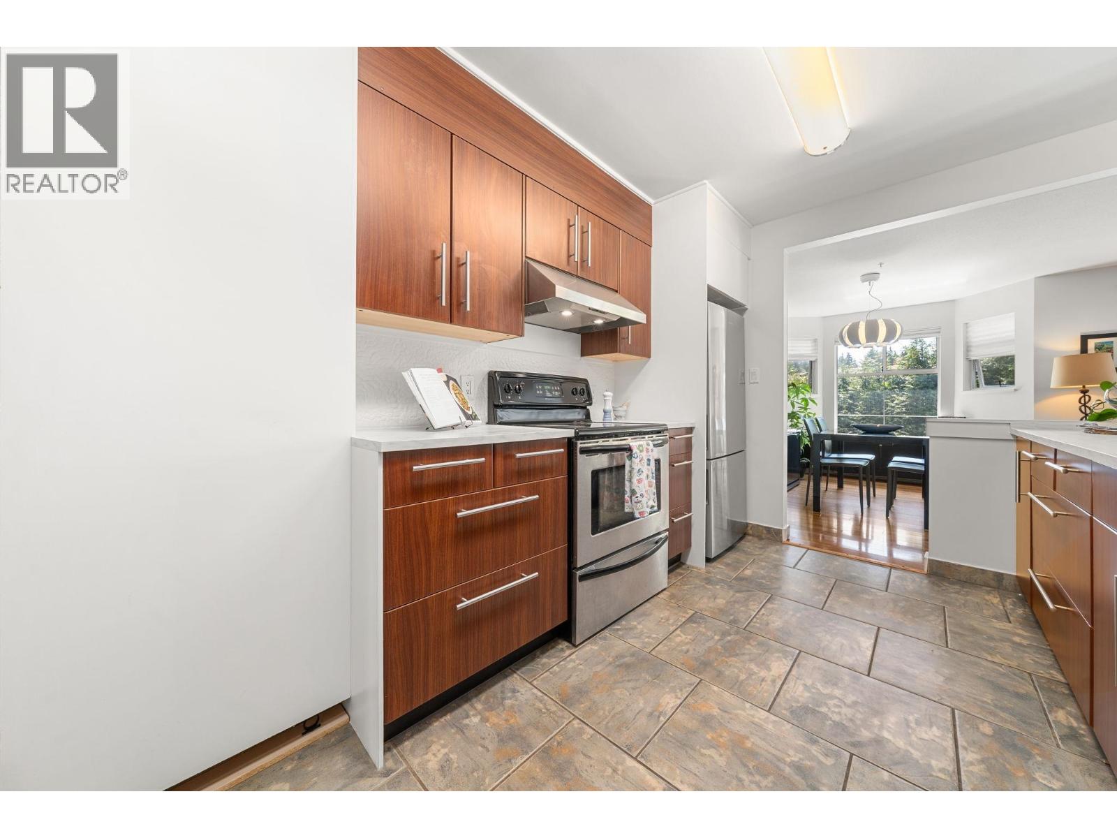 202 1000 Bowron Court, North Vancouver, British Columbia  V7H 2V7 - Photo 13 - R3119780