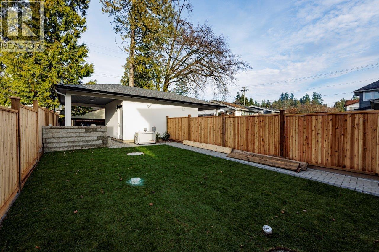 254 E 18th Street, North Vancouver, British Columbia  V7L 2X6 - Photo 31 - R3119799