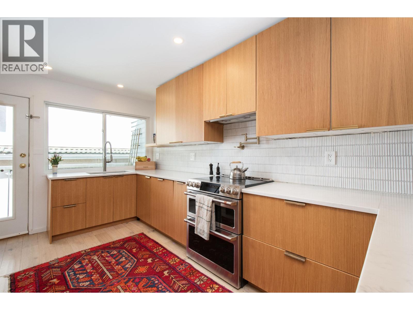 3385 Ontario Street, Vancouver, British Columbia  V5V 5B9 - Photo 10 - R3119805