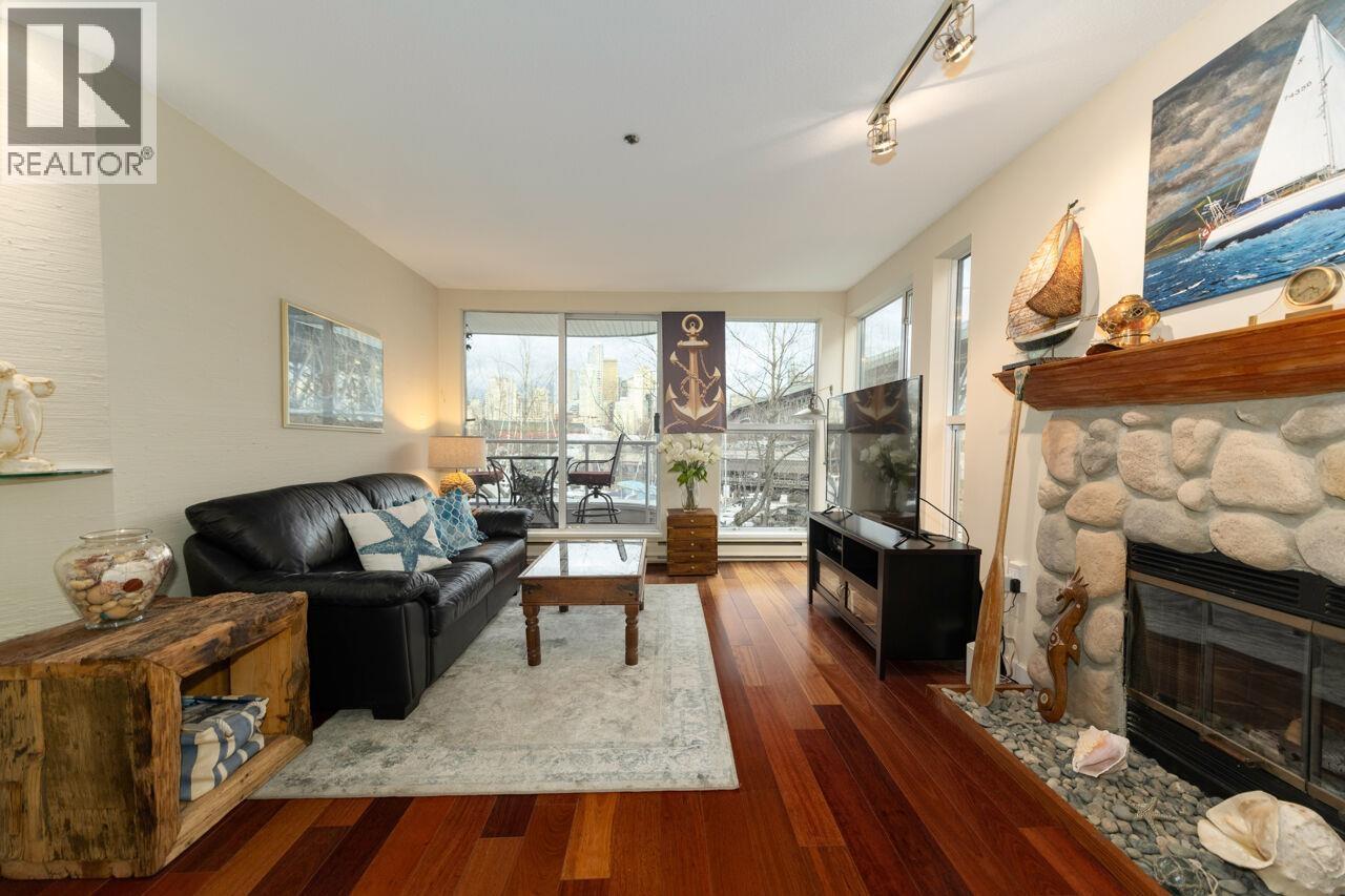 302 1502 Island Park Walk, Vancouver, British Columbia  V6H 3Z8 - Photo 10 - R3119821