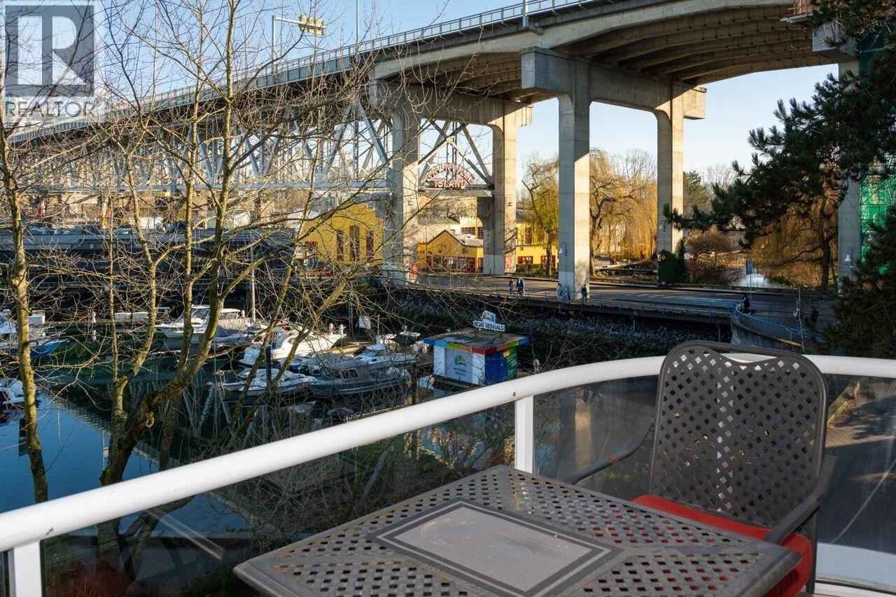 302 1502 Island Park Walk, Vancouver, British Columbia  V6H 3Z8 - Photo 31 - R3119821