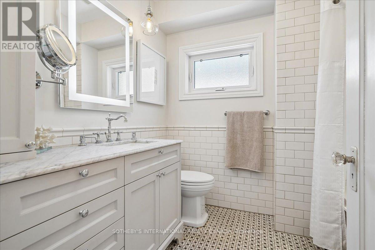 66 Empire Avenue, Toronto, Ontario  M4M 2L4 - Photo 22 - E13086958