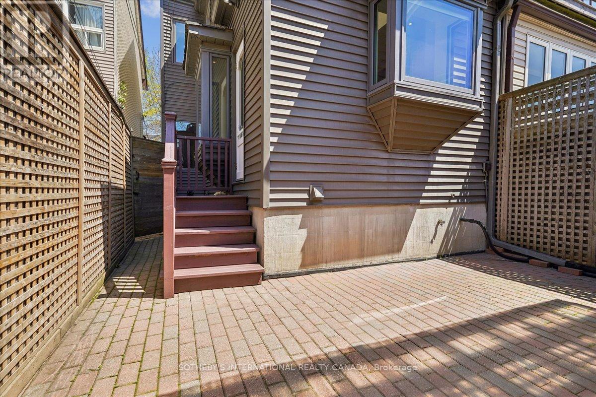 66 Empire Avenue, Toronto, Ontario  M4M 2L4 - Photo 35 - E13086958