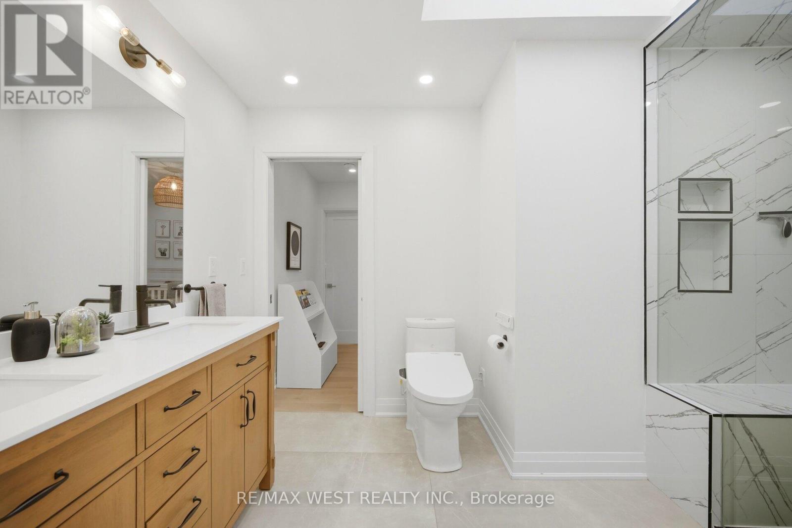 4 Avon Court, Whitby, Ontario  L1N 3H3 - Photo 26 - E13086966