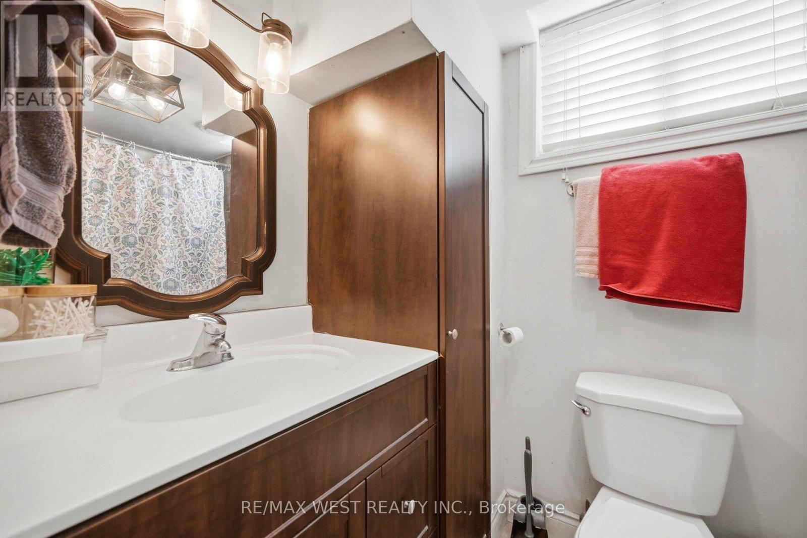 4 Avon Court, Whitby, Ontario  L1N 3H3 - Photo 45 - E13086966