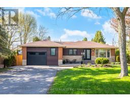 4 AVON COURT, Whitby, Ontario