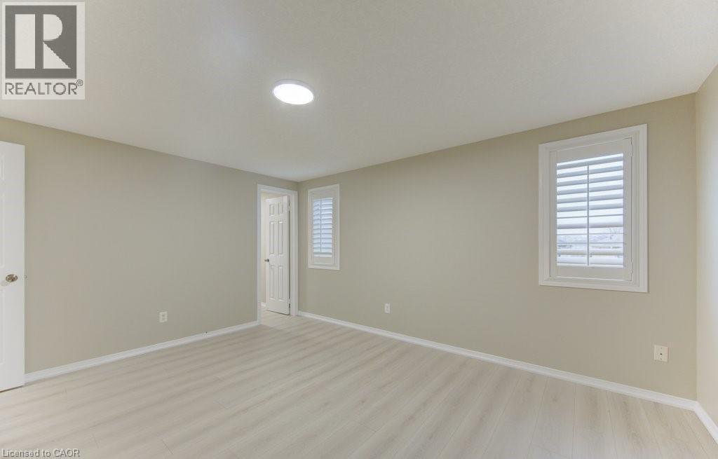 431 Lausanne Crescent, Waterloo, Ontario  N2T 2X6 - Photo 13 - 40826350