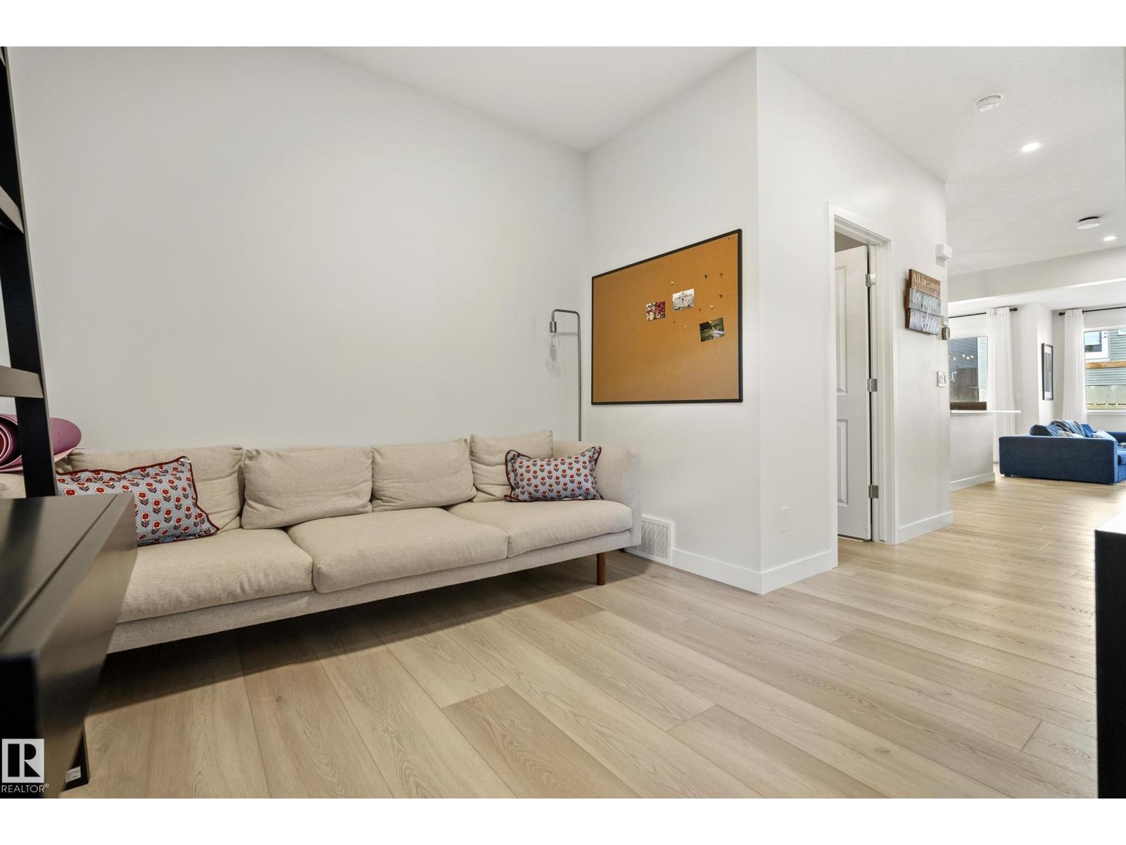 4928 Kinney Rd SW, Edmonton, Alberta  T6W 5H1 - Photo 20 - E4483869