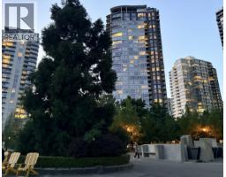 607 583 BEACH CRESCENT, Vancouver, British Columbia