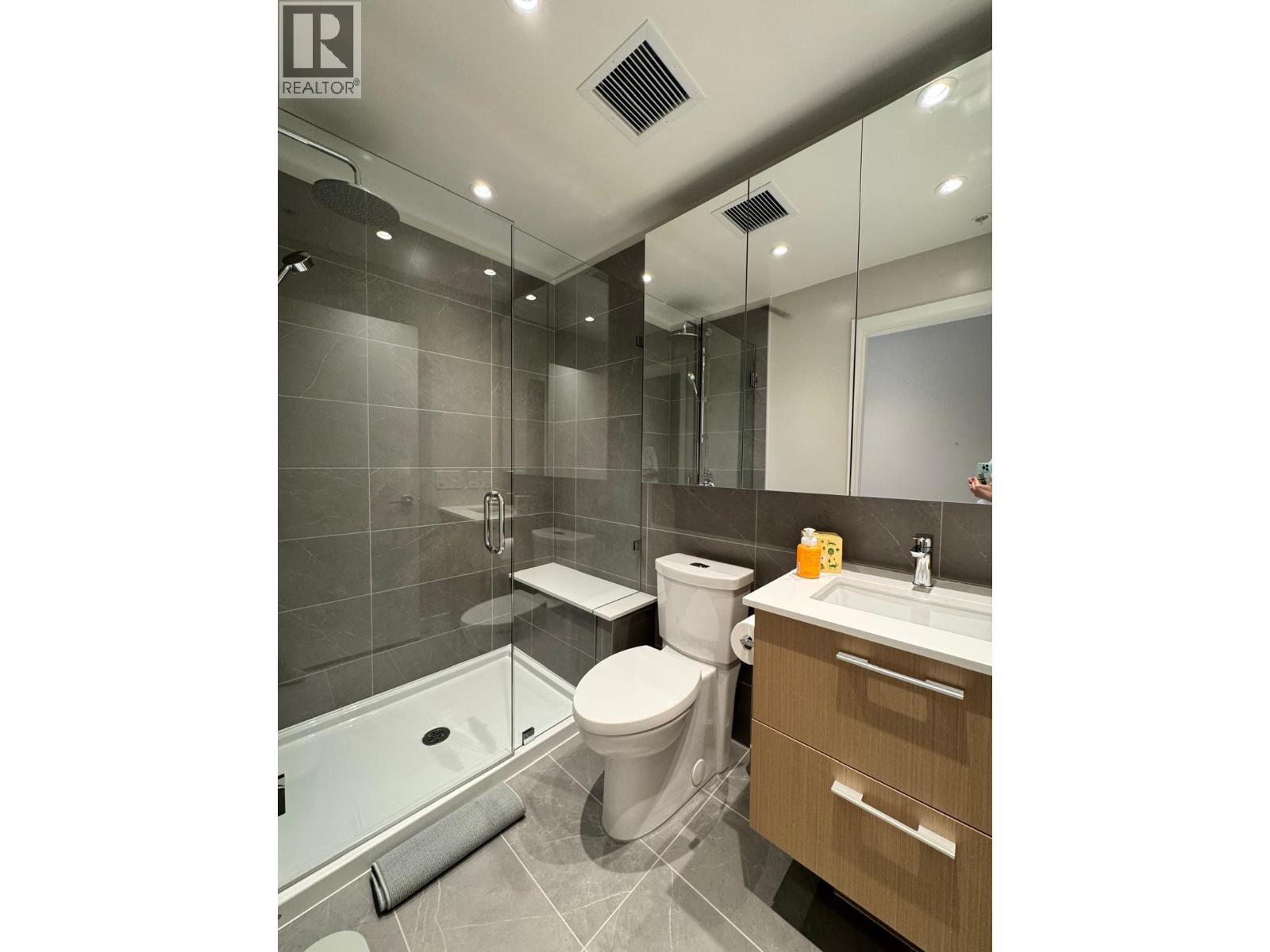 410 110 E 17th Street, North Vancouver, British Columbia  V7L 0K4 - Photo 13 - R3119839