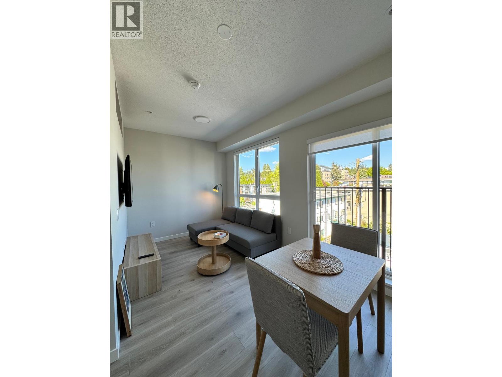 410 110 E 17th Street, North Vancouver, British Columbia  V7L 0K4 - Photo 4 - R3119839
