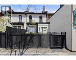252 KING Street W, Hamilton, Ontario
