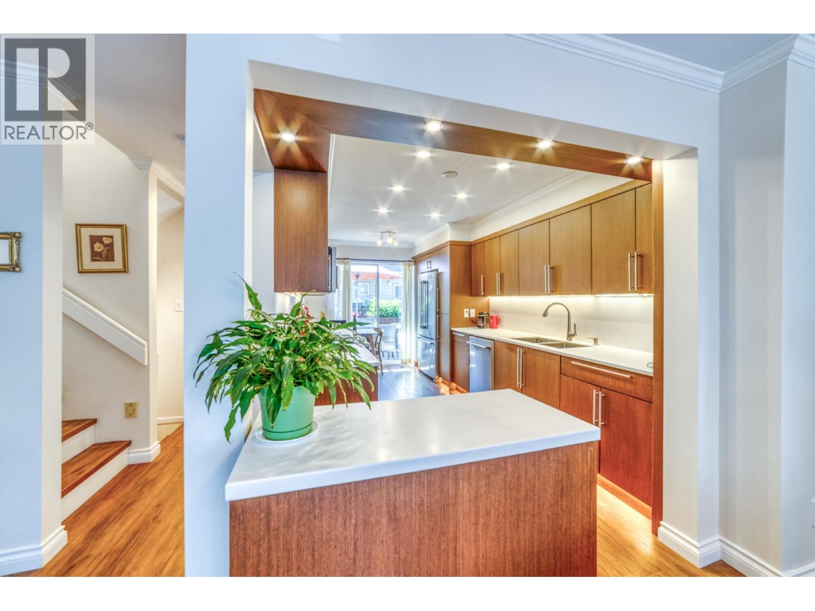 6 815 Tobruck Avenue, North Vancouver, British Columbia  V7P 1V9 - Photo 8 - R3119666