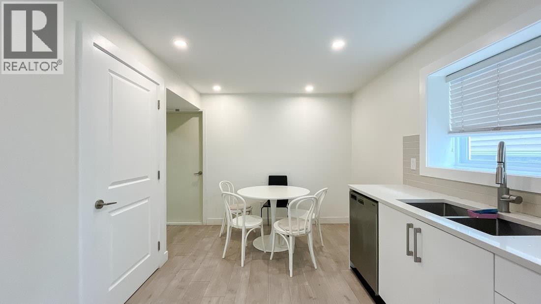 320 E 57th Avenue, Vancouver, British Columbia  V5X 1S7 - Photo 15 - R3119423