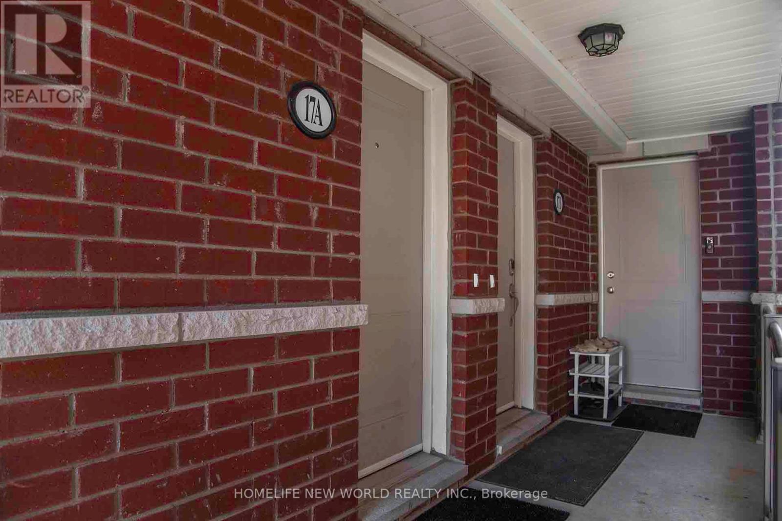 Unit A - 17 Luzon Avenue, Markham (Box Grove), Ontario  L6B 1N6 - Photo 2 - N13086972