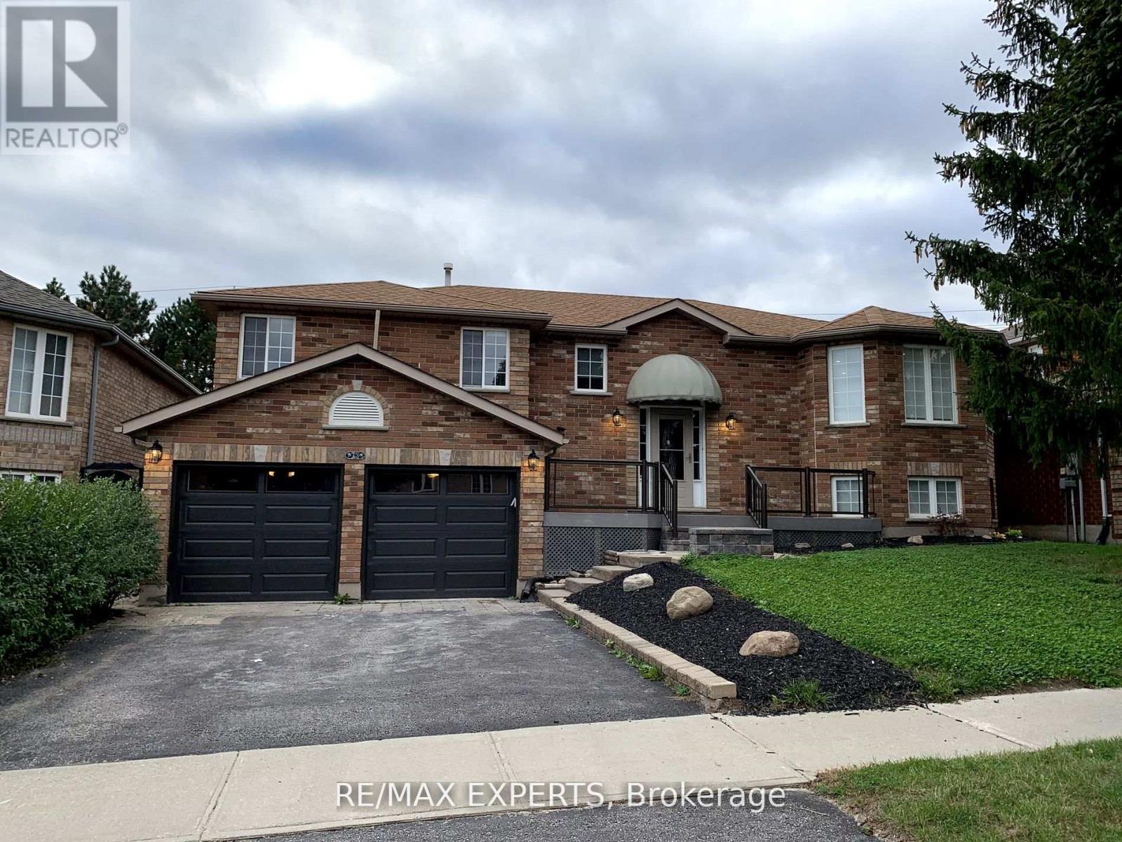 UPPER - 73 LOGAN COURT, barrie (holly), Ontario