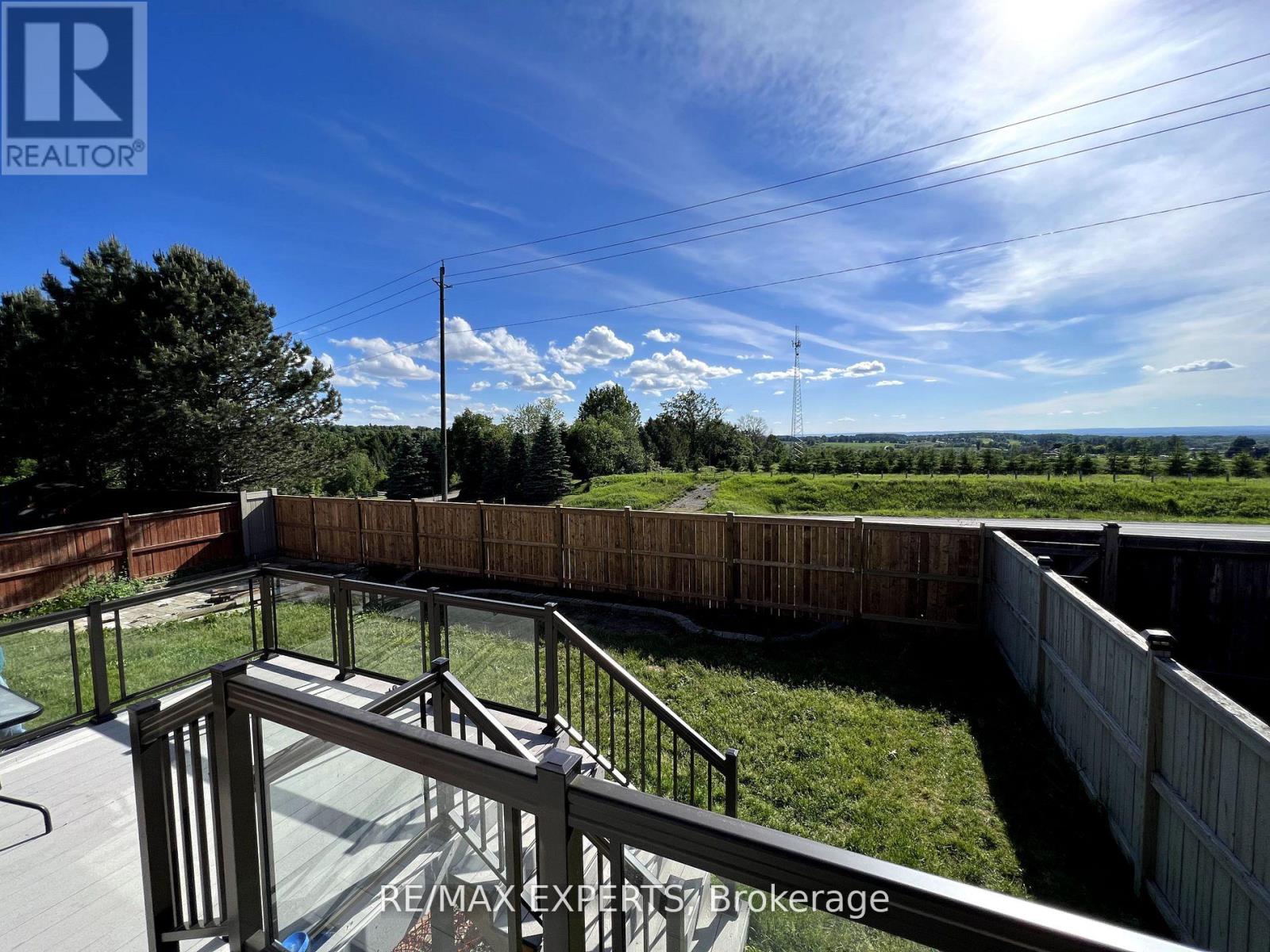 Upper - 73 Logan Court, Barrie (Holly), Ontario  L4N 8G7 - Photo 24 - S13086998
