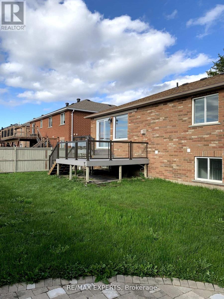 Upper - 73 Logan Court, Barrie (Holly), Ontario  L4N 8G7 - Photo 26 - S13086998