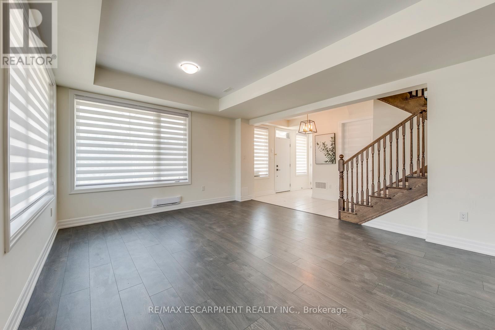 155 Grovewood Common, Oakville, Ontario  L6H 0X5 - Photo 10 - W13086956