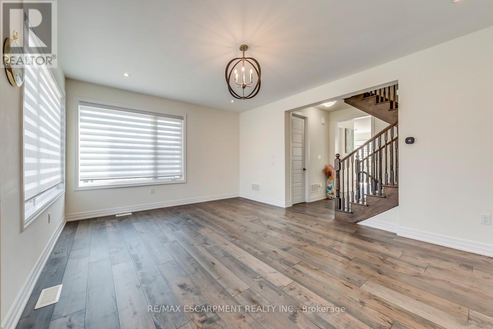 155 Grovewood Common, Oakville, Ontario  L6H 0X5 - Photo 19 - W13086956